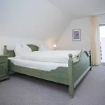 Welcome In - Winterberg - Gemuetliche Ferienwohnung In Der Naehe Des Zentrums Und Des Skigebiets 홀리데이파크 *