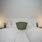 Prázdninový areál Welcome In - Winterberg - Gemuetliche Ferienwohnung In Der Naehe Des Zentrums Und Des Skigebiets *